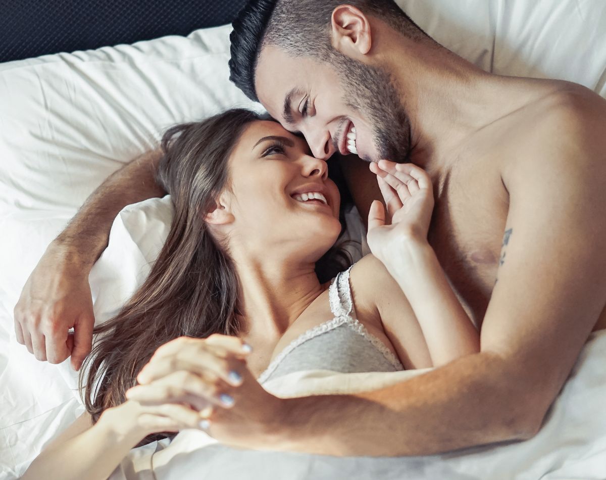 Intimidade no Casamento: Fazer Amor Como Encontro de Almas e Entrega Mútua