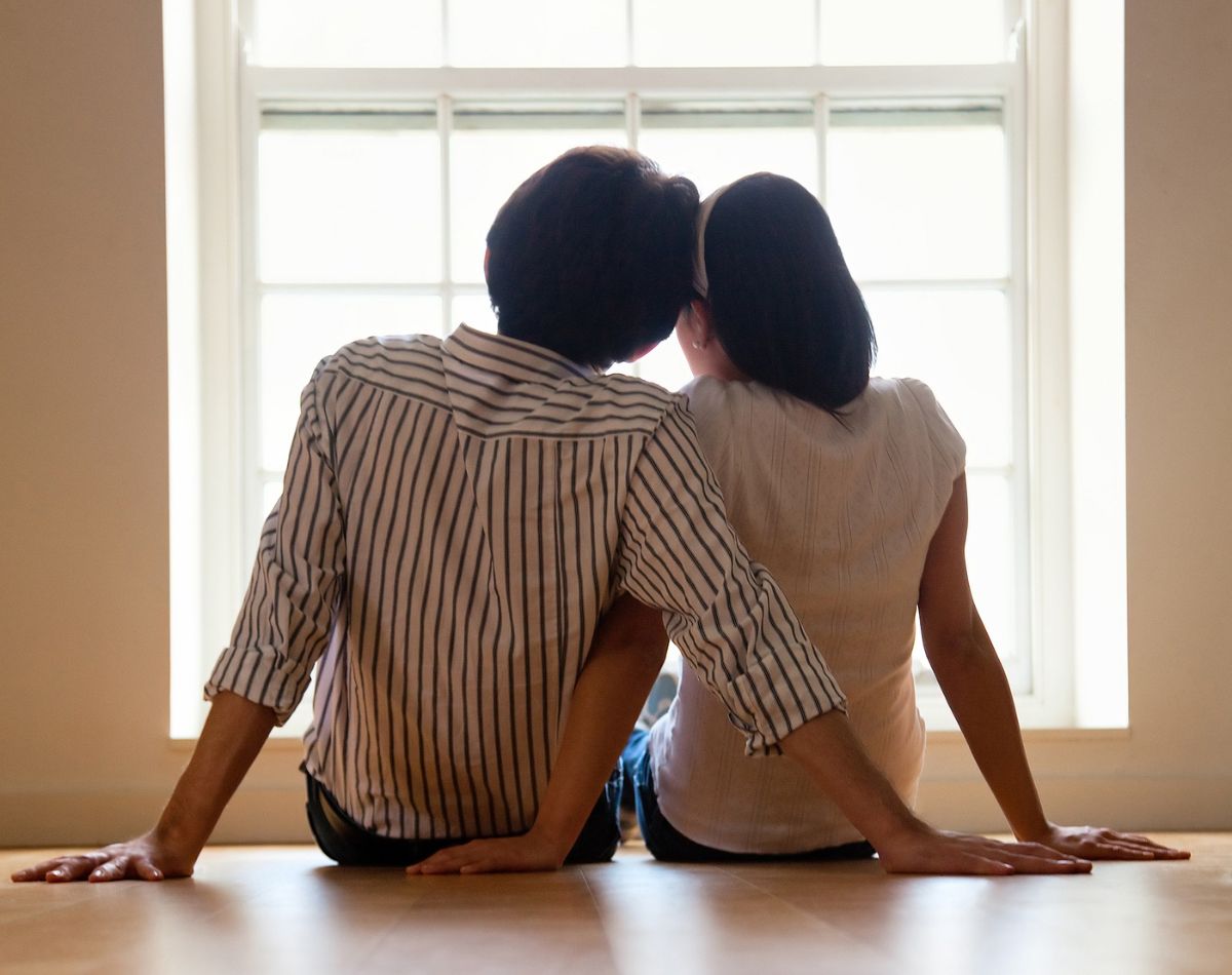 O Amor Genuíno: Mandamentos, Limitações e a Luta Contra a Desunião no Casamento